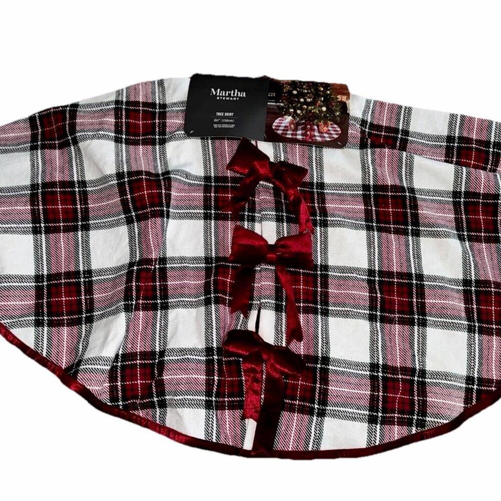 Martha Stewart Faux Fur TARTAN PLAID Christmas Tree Skirt 60 Inches Free ship